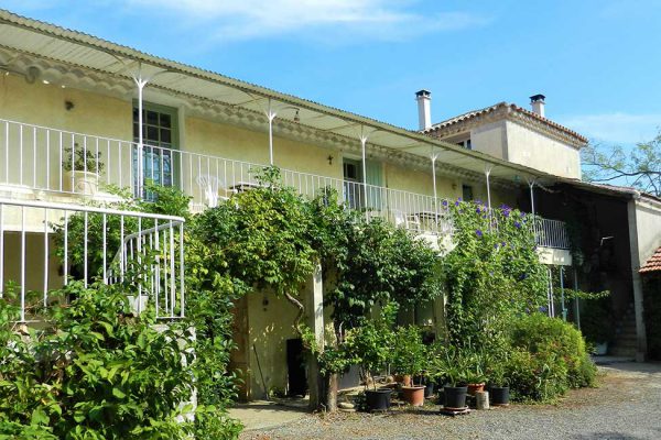 chambre hote mas cauvy 600x400 - Bed & Breakfast in Cevennes | South of France