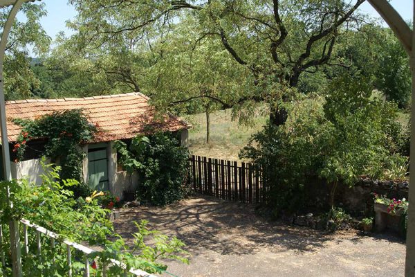 maison hote ales ferme 600x400 - Chambre d'hotes Cevennes