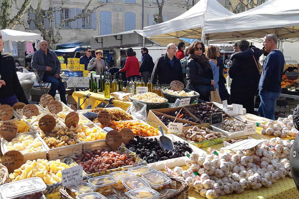 marche local uzes - Rustieke Camping Cevennen | Authentieke Kampeerervaring