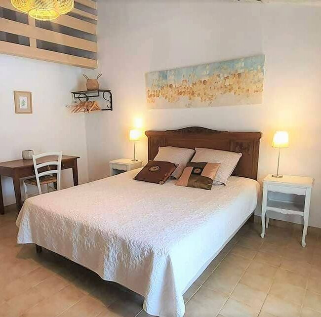 chambre hote piscine cevennes 650x642 - Familiekamer te huur in Alès | Kamer 2/5p