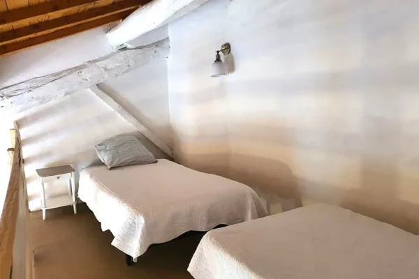 cevennes enfant chambre familiale 600x400 - Chambre d'hôtes avec enfants en Cévennes | 2 à 5 personnes