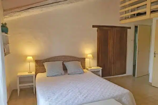 chambre cevennes enfant 600x400 - Chambre d'hôtes avec enfants en Cévennes | 2 à 5 personnes