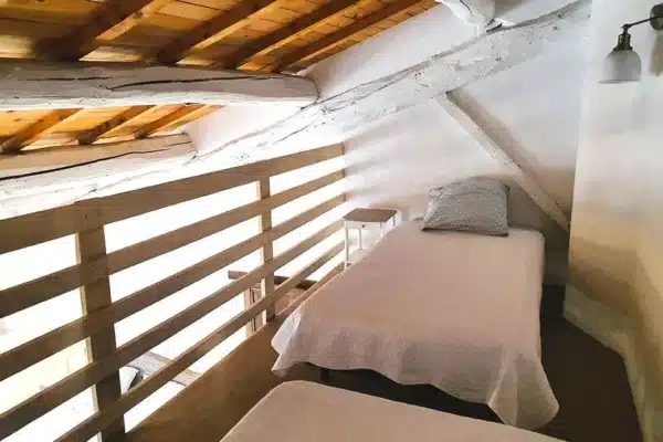 chambre hote famille enfant 600x400 - Chambre d'hôtes avec enfants en Cévennes | 2 à 5 personnes