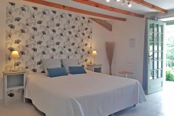 chambre hote piscine ales 600x400 - Bed and Breakfast with pool in Cevennes | Room for 2