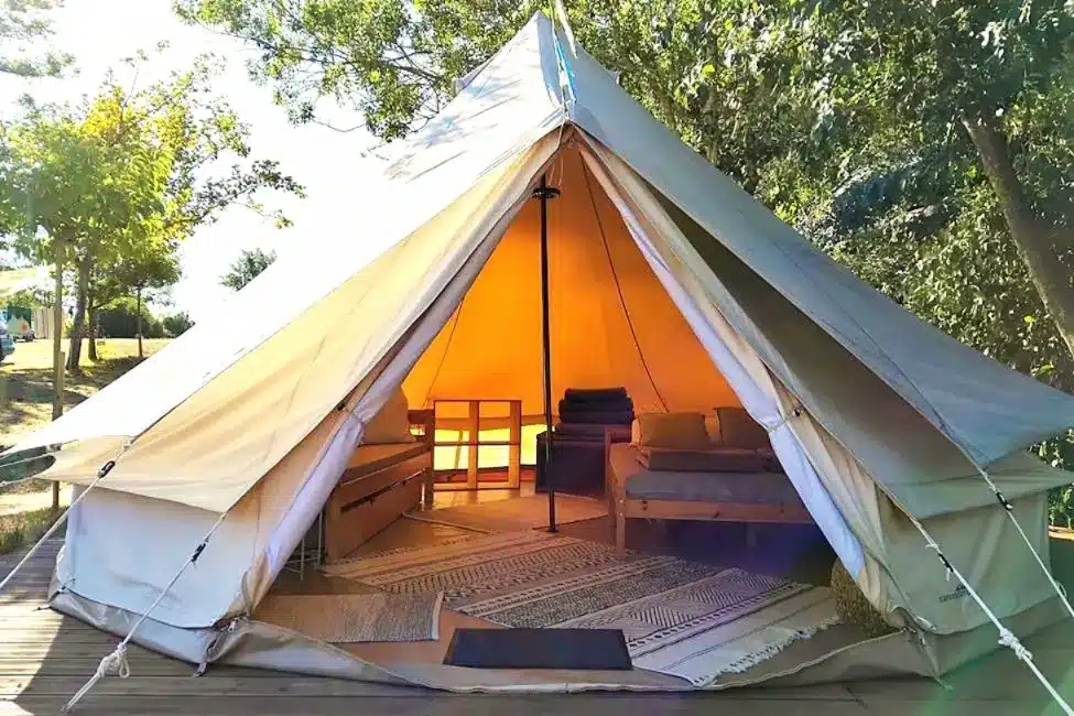 bell tent glamping - Tipi dans les C&eacute;vennes | Glamping nature & calme &ndash; Mas Cauvy