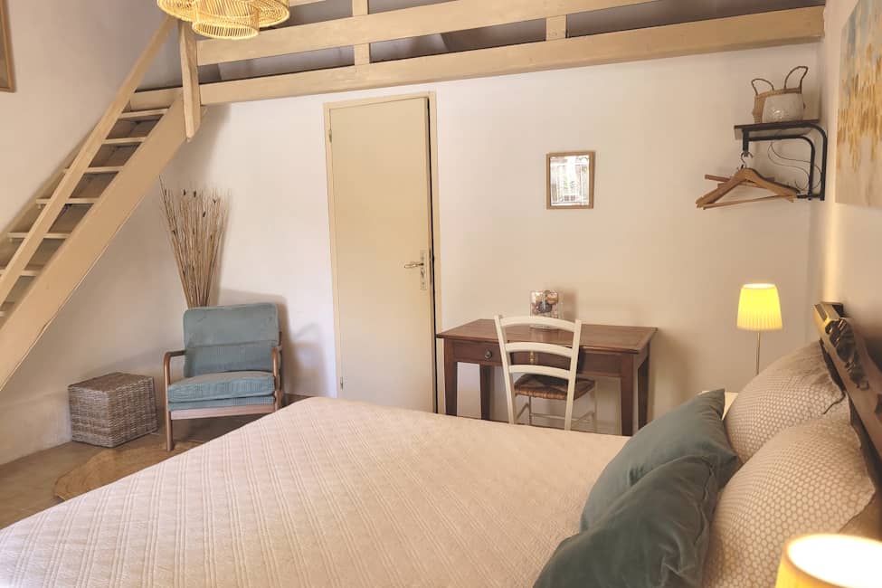 chambre hote mezzanine terrasse cigales - Gastenkamer met buitenruimte in de Cevennen -Les Cigales | Mas Cauvy