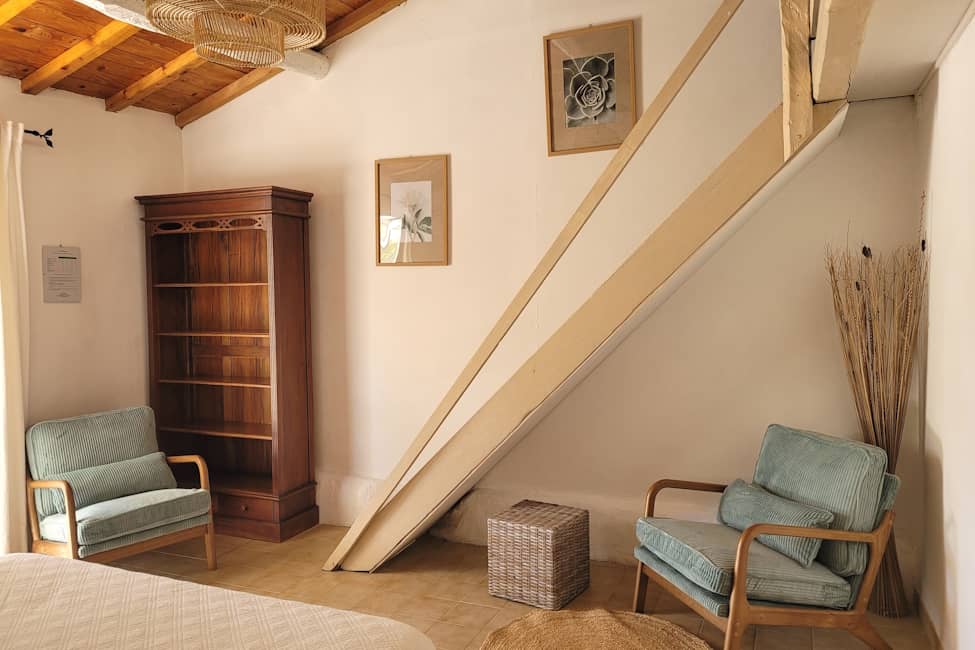 chambre hote terrasse ales - Gastenkamer met buitenruimte in de Cevennen -Les Cigales | Mas Cauvy